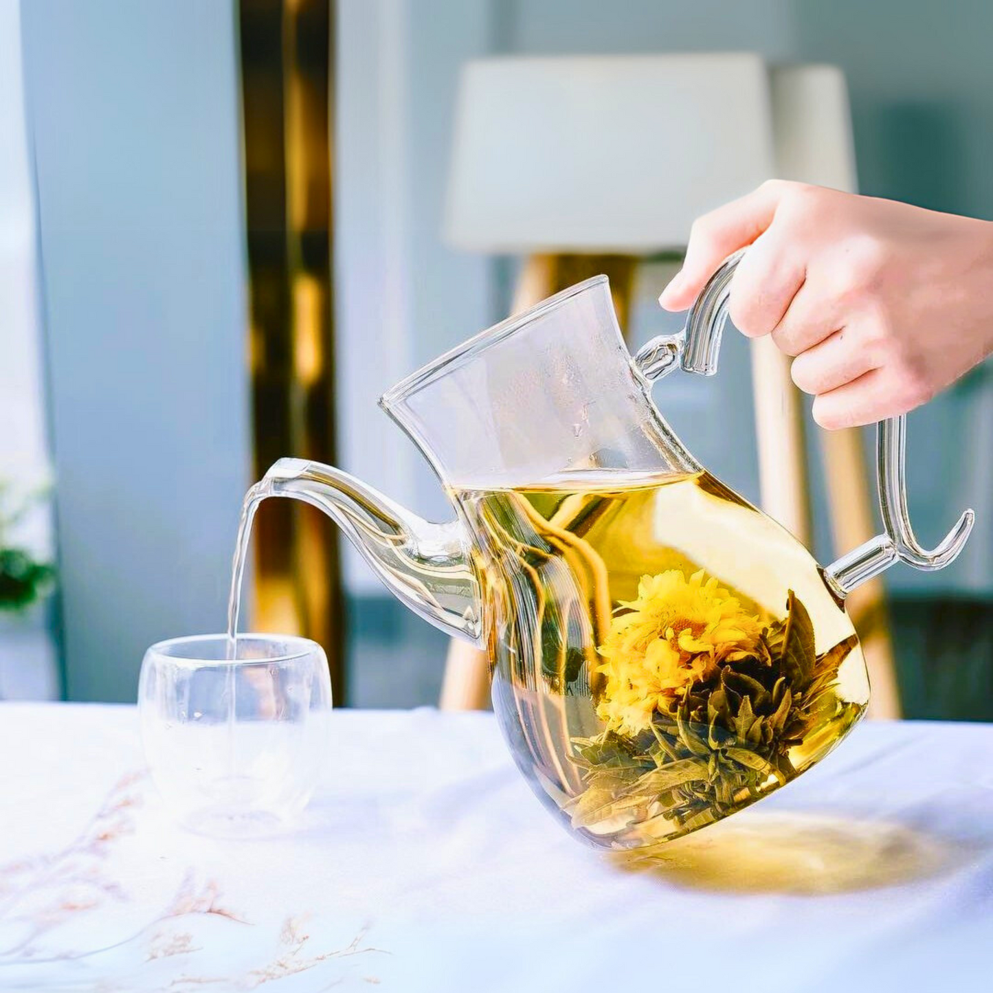 1Chase Arabic Style Glass Dalla Teapot 1000ml - Heat-Resistant Borosilicate, Transparent with Spout - Traditional Coffee & Tea Kettle for Ramadan, Arabic Coffee, Blooming & Loose Leaf Tea, Elegant Gift