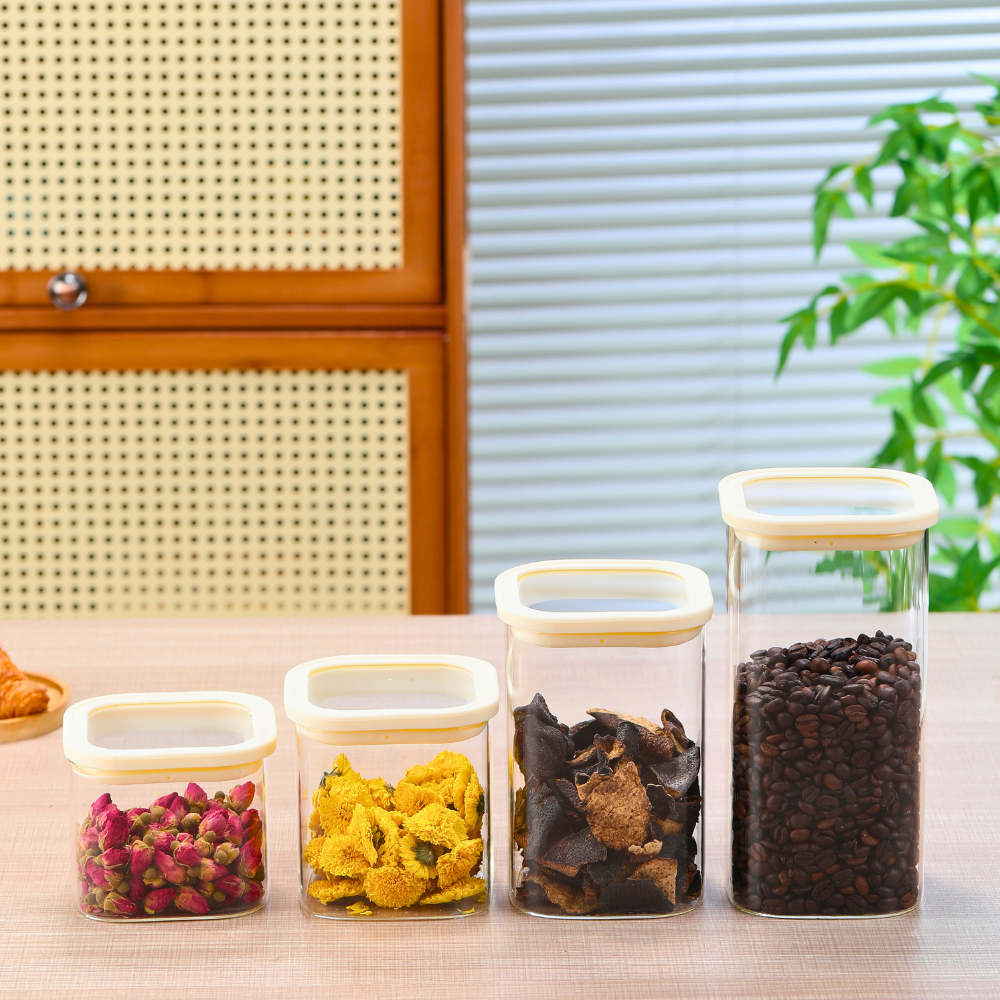 1CHASE Square Glass Storage Jars – 900ML (Set Of 2) | Airtight & Stackable Borosilicate Food Storage Jars with Silicone Lids for Kitchen, Pantry, Snacks, Spices & Dry Food