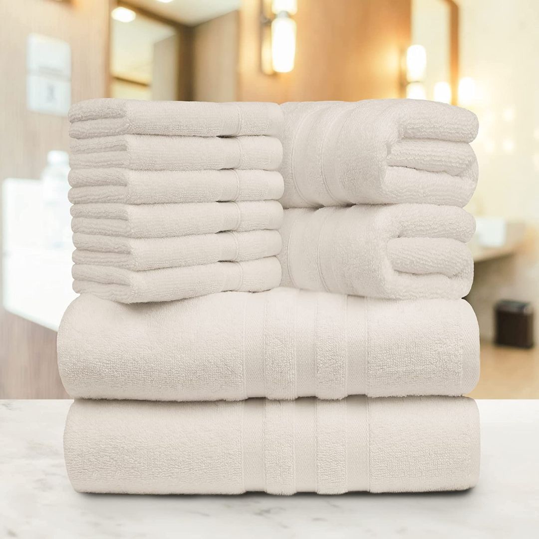 Towel Set - 2 Bath Towels, 2 Hand Towels and 6 Washcloths
