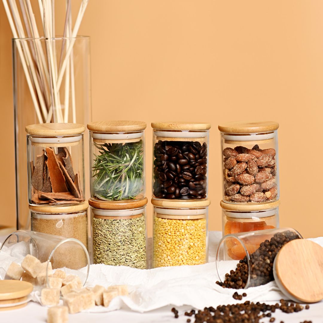 Borosilicate Round Glass Spice Jar With Bamboo Lids and Chalk Board Labels 180 ML( Pack of 10)