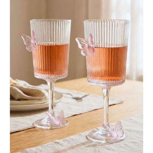 Ribbed Glass with Butterfly Design, Decorative Wine Glasses, Set of 2, Elegant Stemmed Drinking Glasses for Wine, Cocktails, Parties