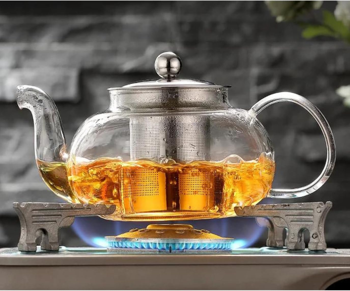 1CHASE Borosilicate Glass Teapot 1500 ML with Heart Shape Tea Warmer and Double Wall Glass 80 ML (6 Pcs) Set for Blooming Tea, Flower Tea, Loose Leaf Tea, Espresso, Tea, coffee