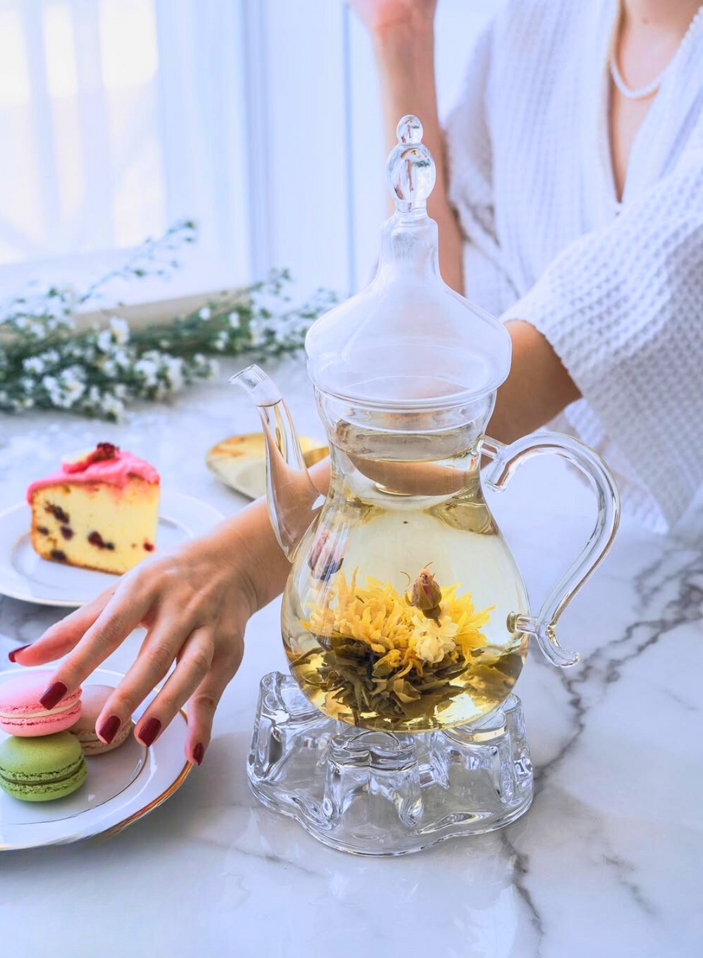 Arabic Tea Set – 1000ML Teapot with Heart-Shaped Warmer – Ideal Tea Set for Ramadan & Special Occasions, Elegant Tea Set