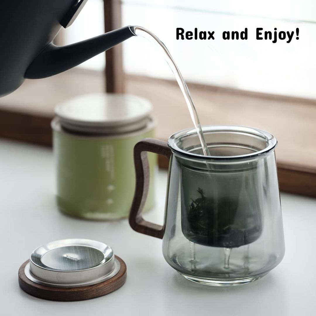 Smoky Grey Borosilicate Glass Mug With Infuser, Walnut Lid and Handle 500 ML