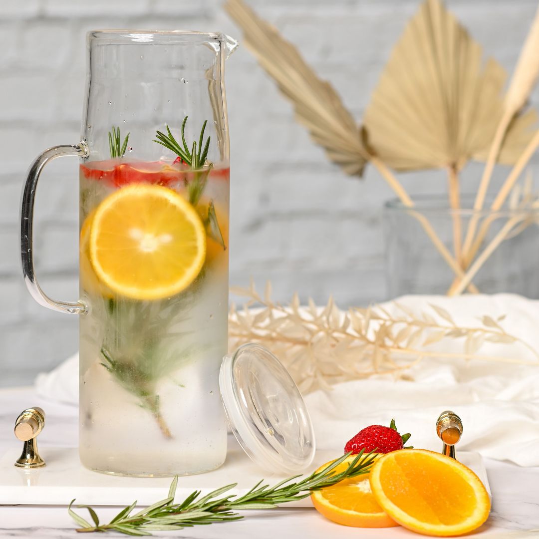 Heat Resistant Water Jug With Handle and Glass Lid 1500 ML