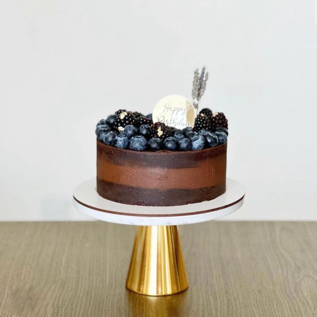 Natural Round White Marble Cake Stand With Gold Base