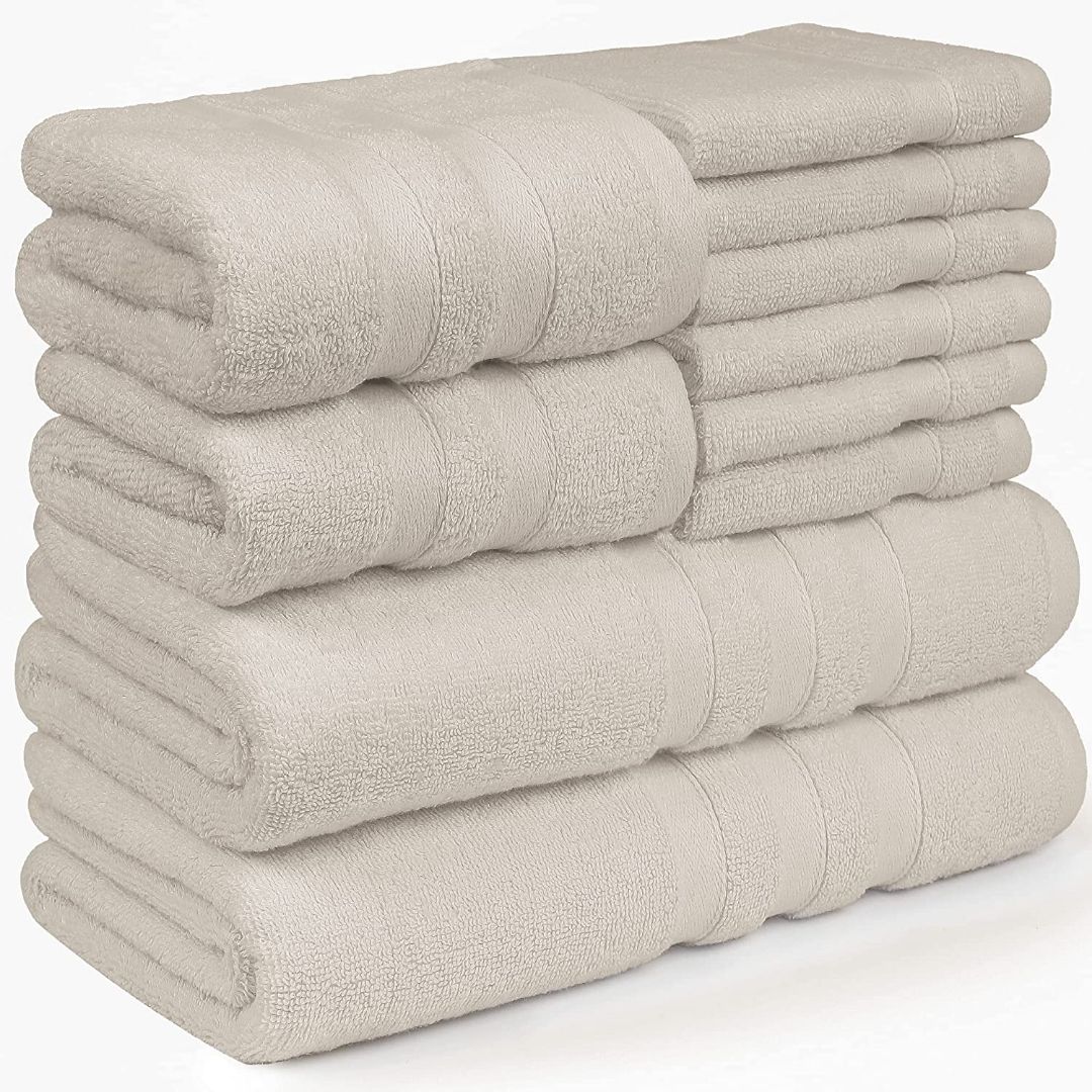 Towel Set - 2 Bath Towels, 2 Hand Towels and 6 Washcloths